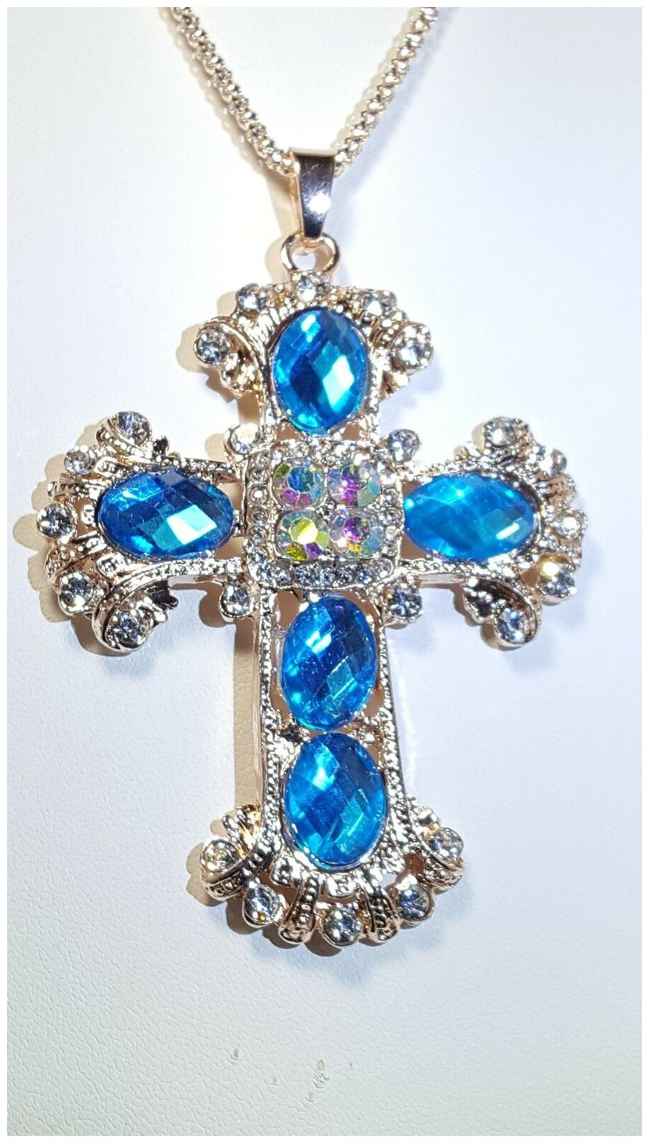

BETSEY JOHNSON ROSE GOLD PLATED BLUECRYSTAL CELTIC CROSS PENDANT