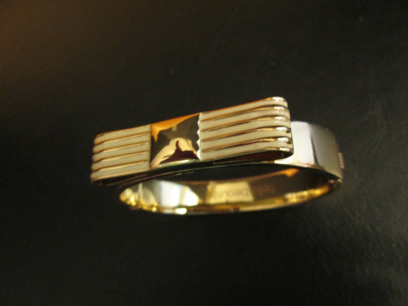 

Bow Style Metal Bracelet by Mud Pie Hello Beautiful New in Gift Box