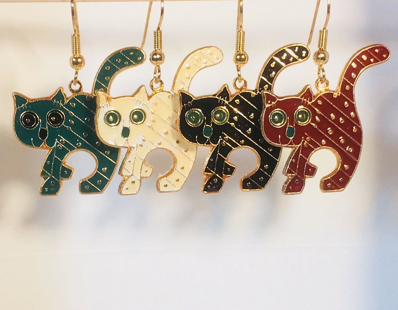 

CAT Dangle Earrings Stefano Vintage (new) cloisonne Gold Plate Factory Prices