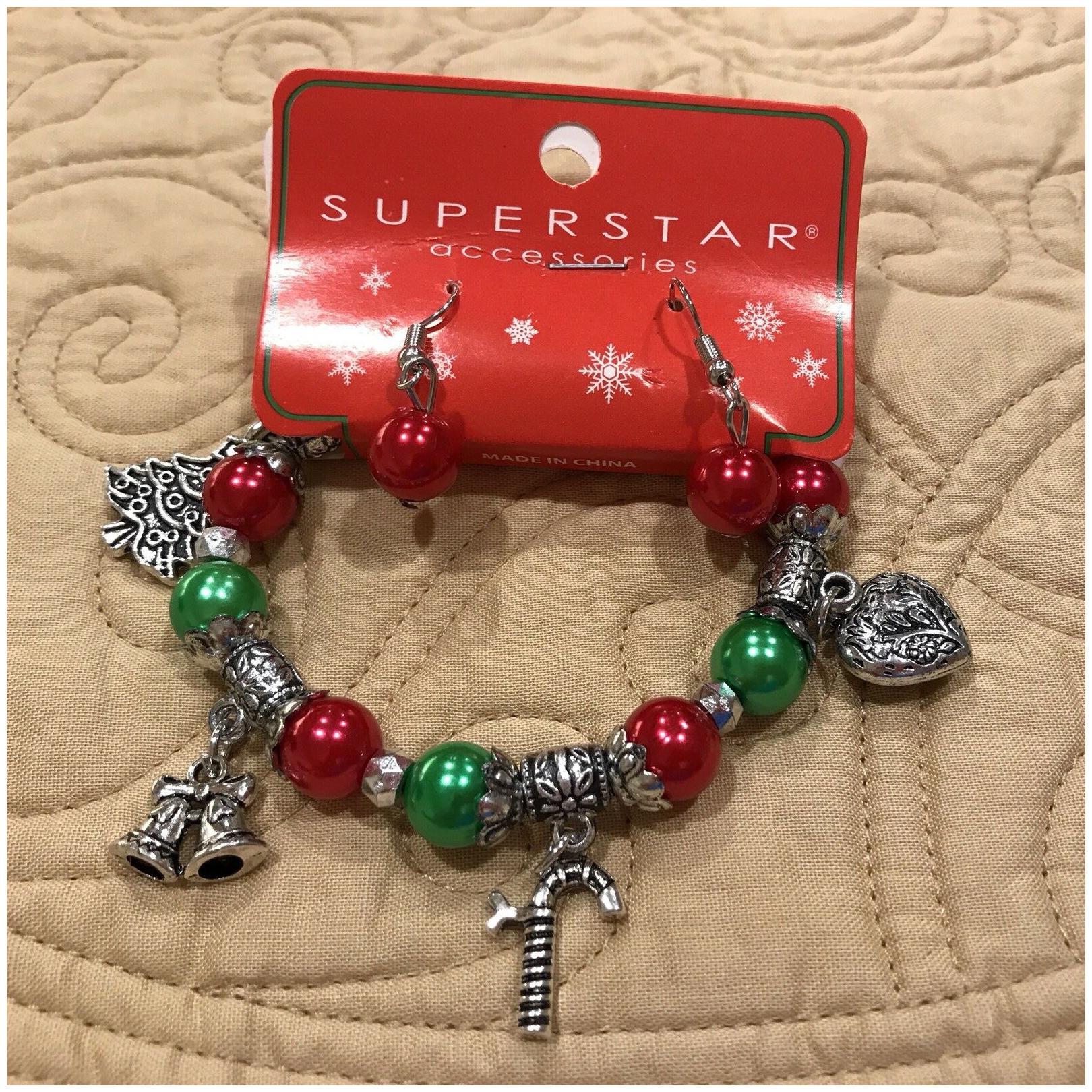 

Christmas Charm Bracelet And Earrings Set NWT