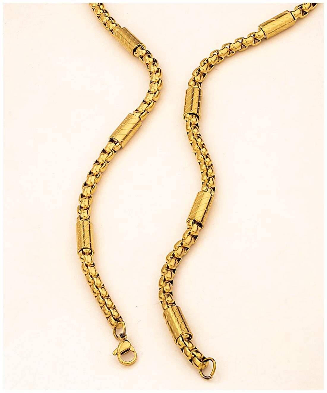 

Dare by Voylla Royal Men s Rope Style Chain