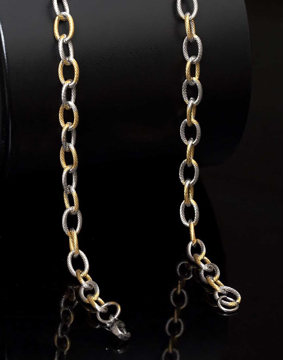 

Dare by Voylla Dual Plated Rolo Chain For Men