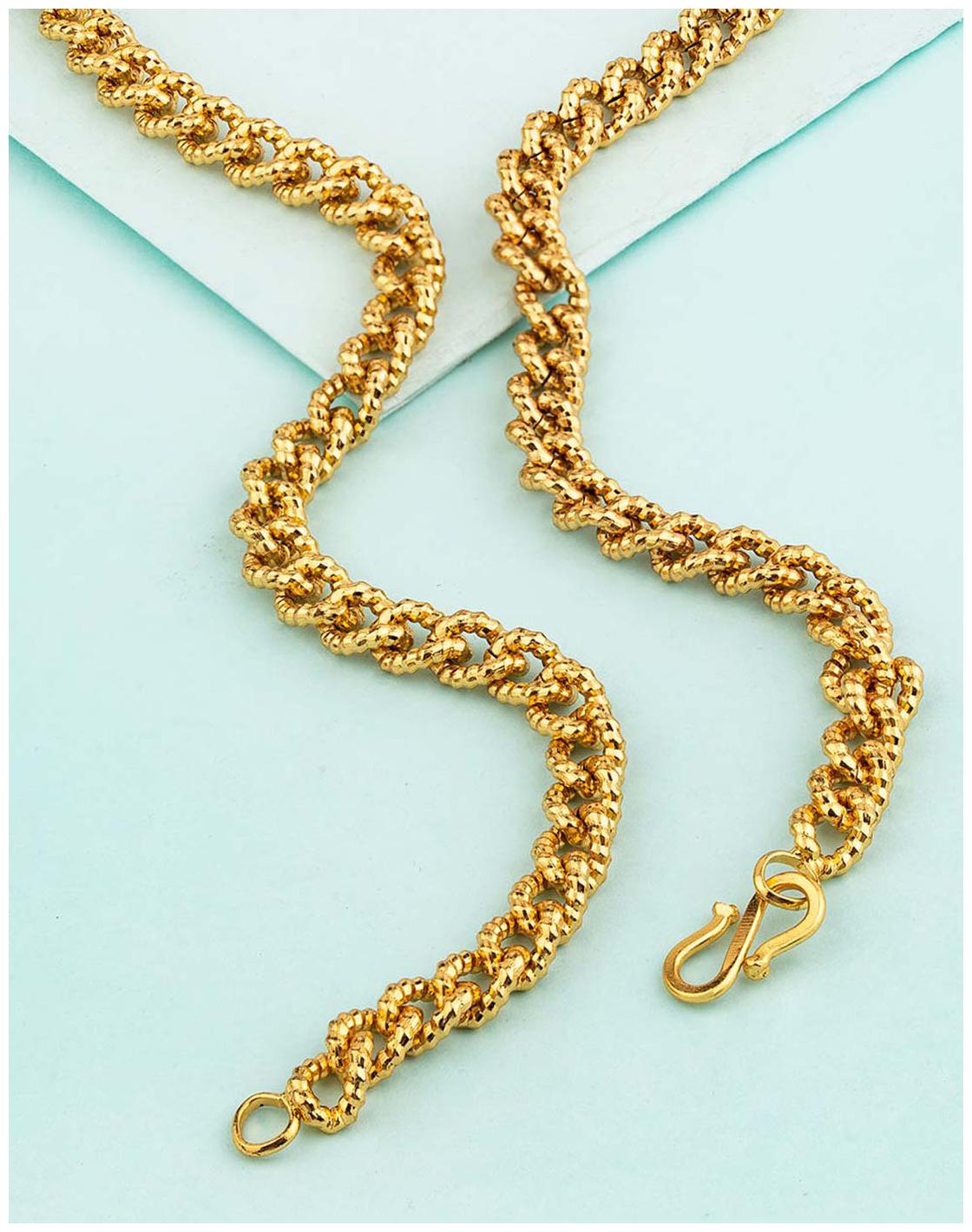 

Dare by Voylla Twisted Curb Link Chain From Golden Links