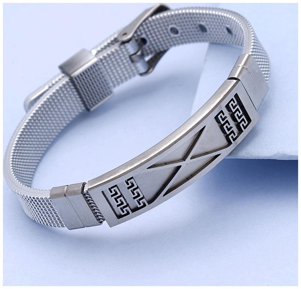 

Dare by Voylla Royal Bands Knot Bracelet