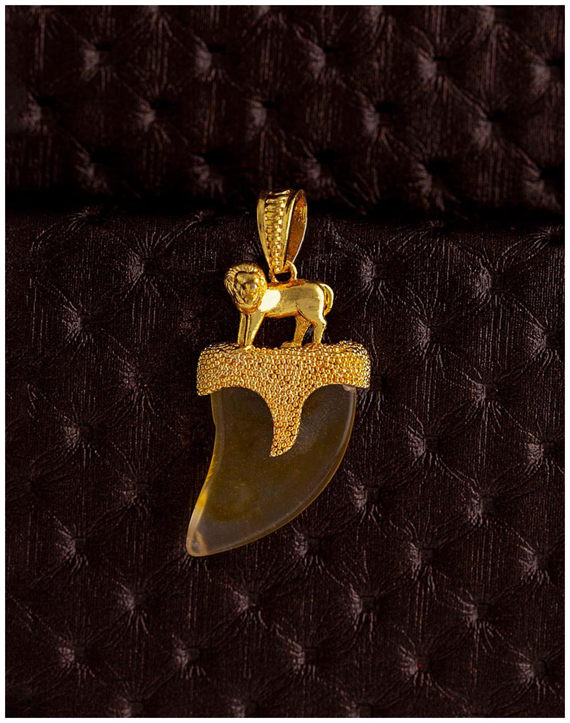 

Dare by Voylla Lion Nails Claw Brass Pendant
