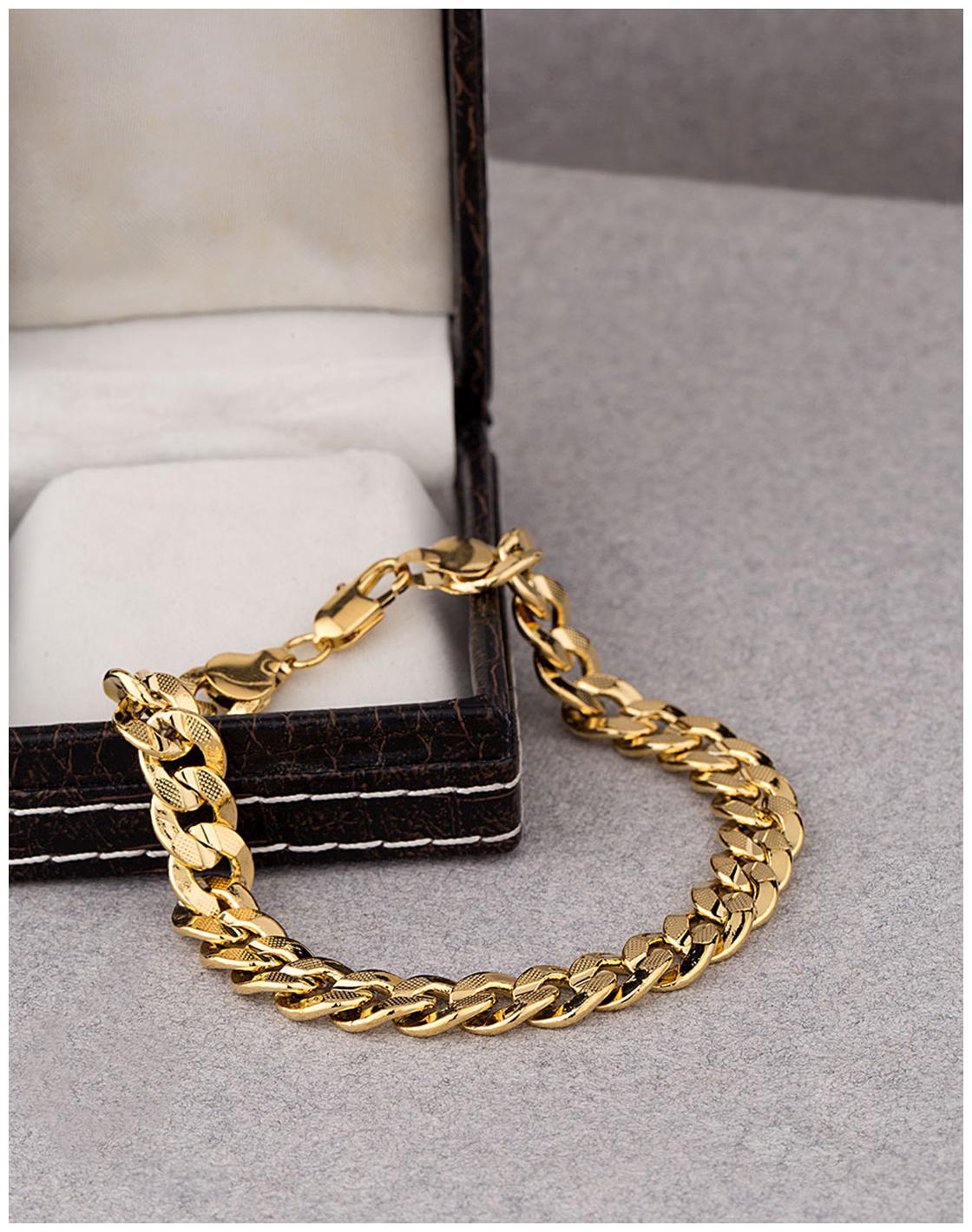 

Dare by Voylla Gold Plated Link Style Curb Bracelet