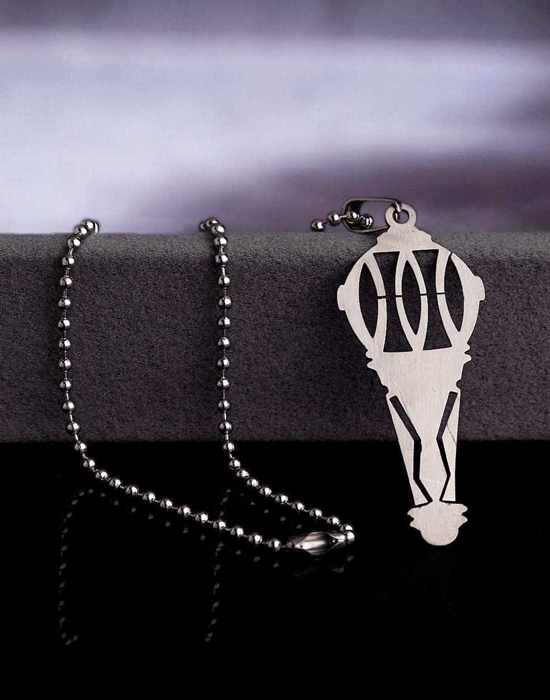 

Dare by Voylla Mace Designer Pendant With Chain For Men
