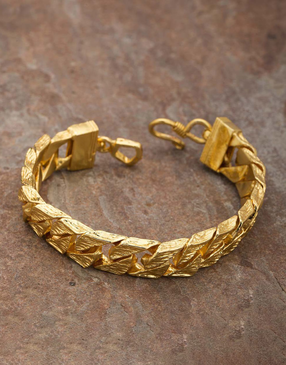 

Dare by Voylla Men s Bold Designer Bracelet