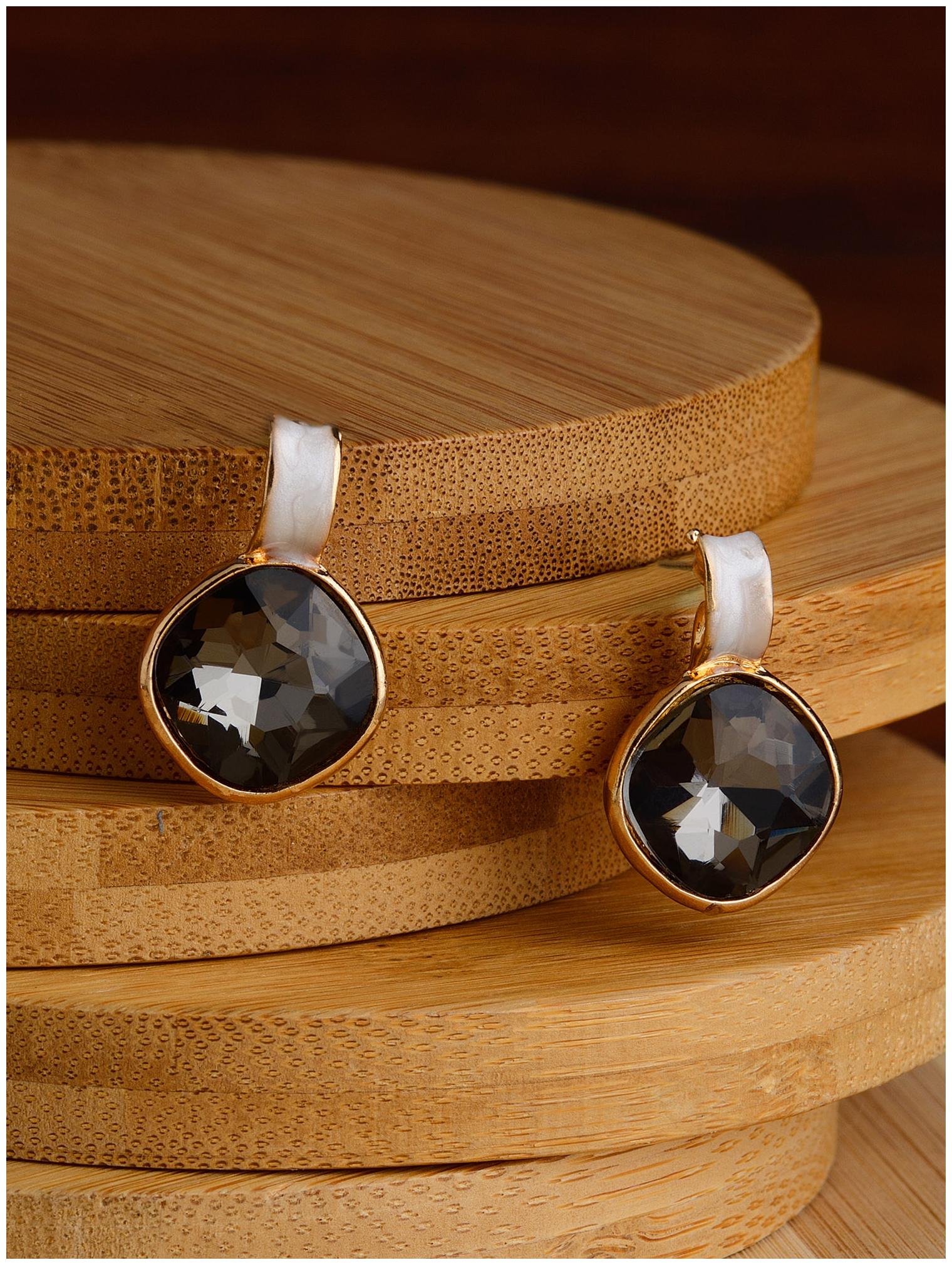 

E2O Stylish Stone Black Metal Drop For Women