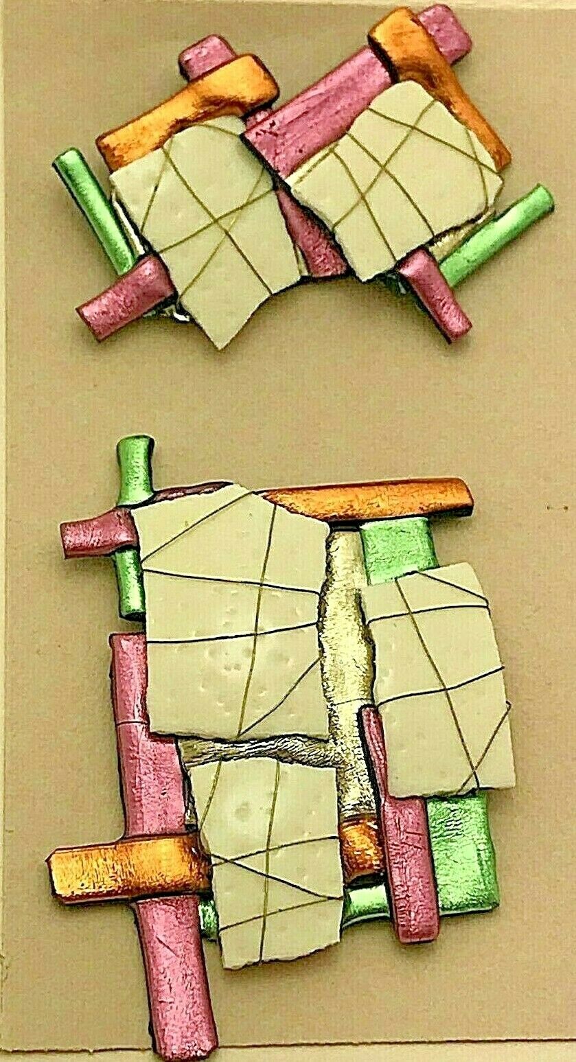 

Eggzotic Pin earrings from Ostrich eggshells Cream metallic pastels D35