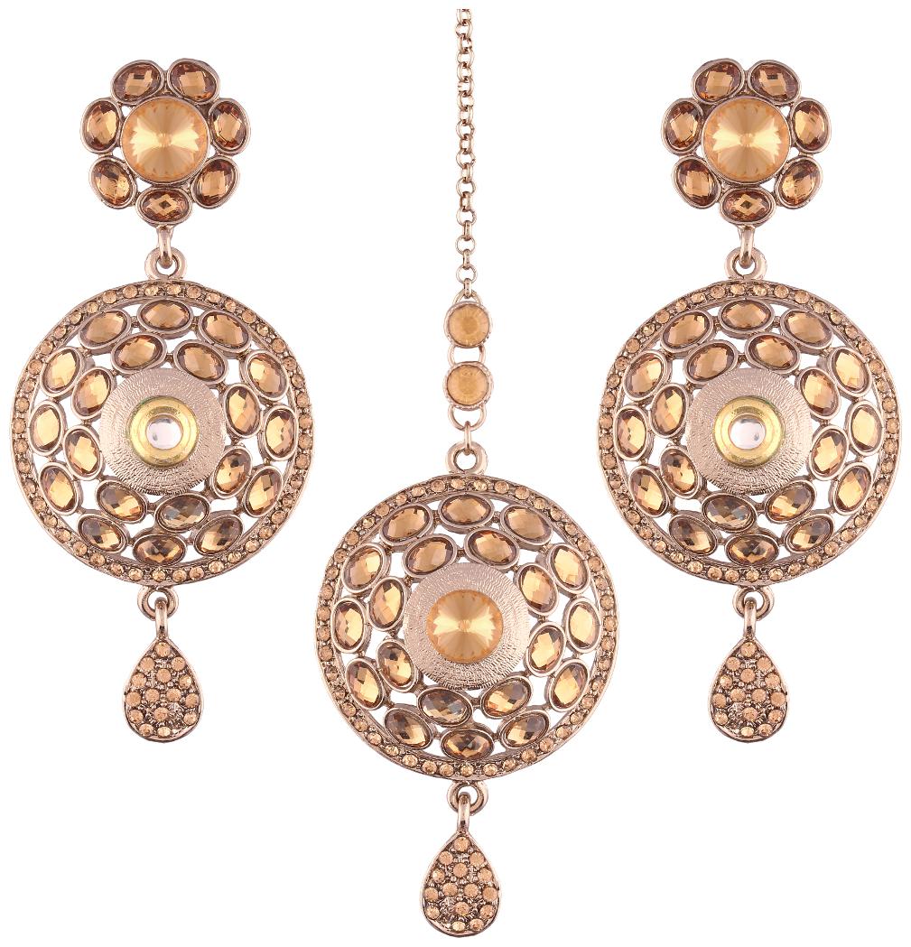 

Etnico Brown Gold Plated Earring Set with Maang Tikka for Women