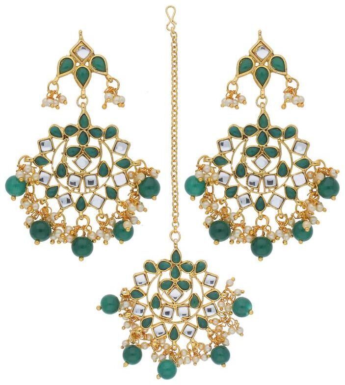 

Etnico Traditional Gold Plated Pearl Kundan Maang Tikka With Earring Set