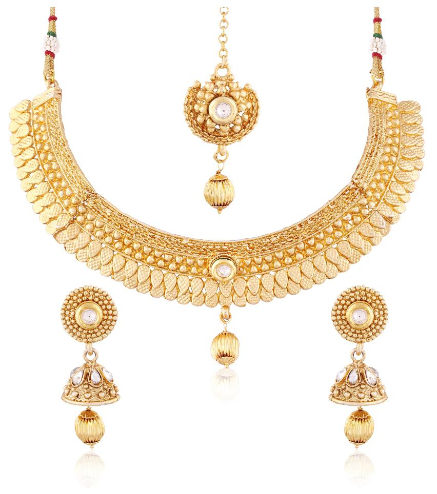 

Etnico Traditional Jewellery Set with Maang Tikka for Women MS116