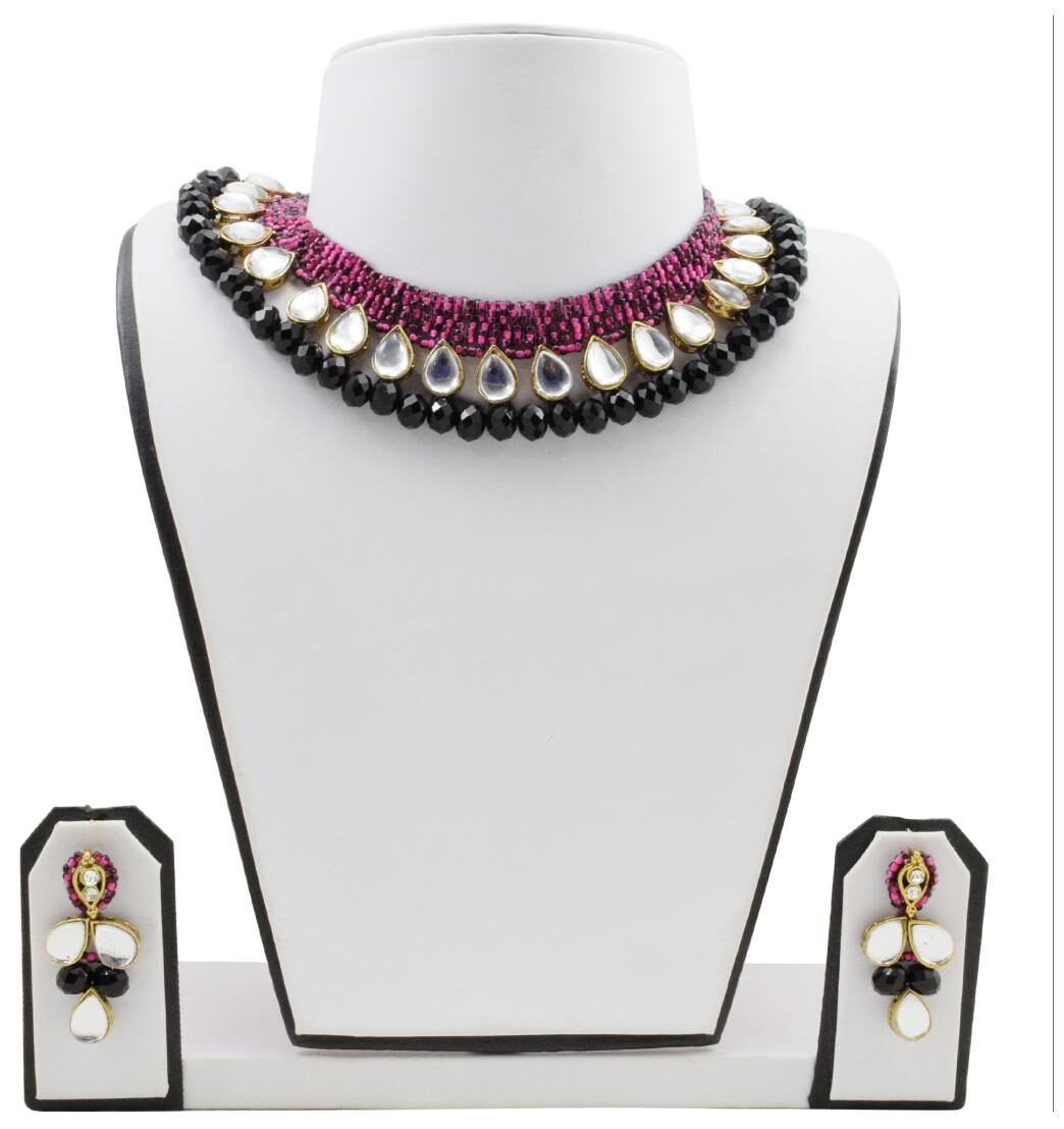 

Fashionvalley Pink Jeko Moti Handmade Designer Necklace