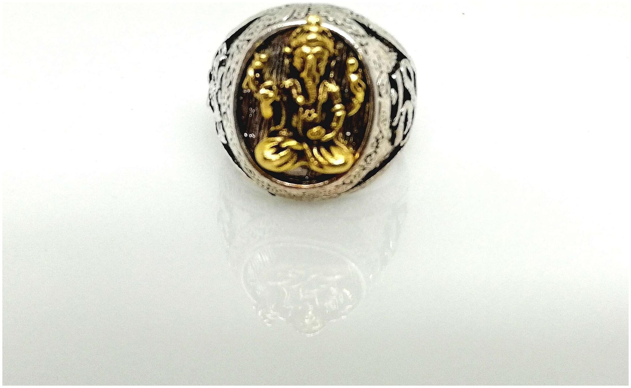 

GANPATI RING FOR MEN