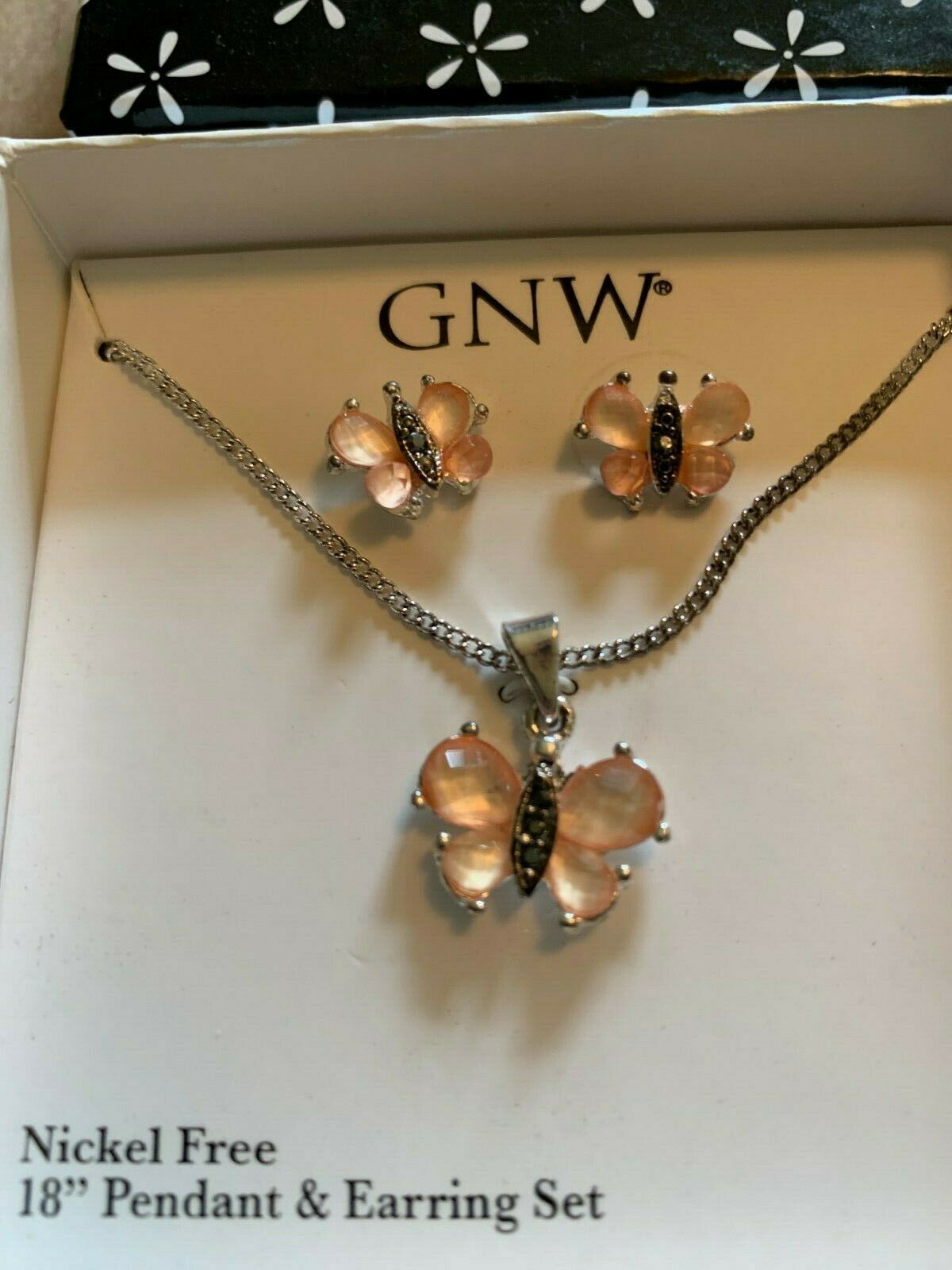 

GNW Earring Necklace Set 18 Genuine Romantic Crystal Butterfly Nickel Free