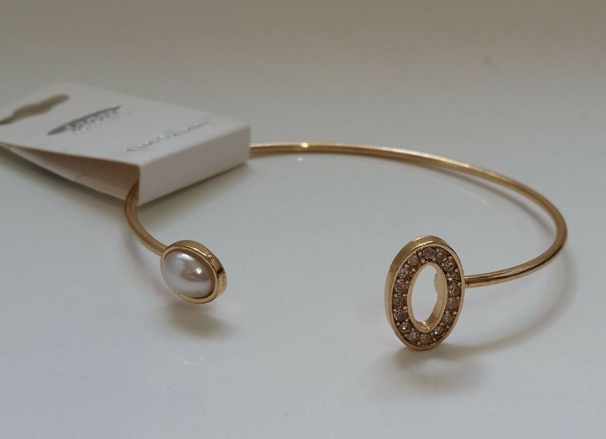 

Gold-tone Metal Open bangle Bracelet with crystals and Pearl accents N21-12 22