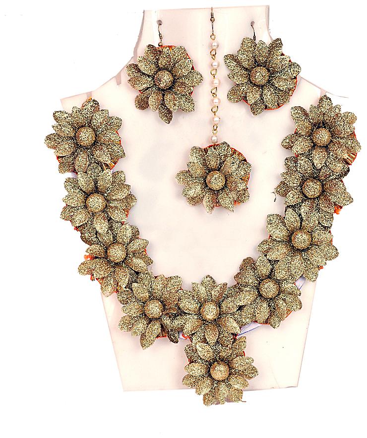 

Golden Flower Necklace Set with Earring Maang Tikka