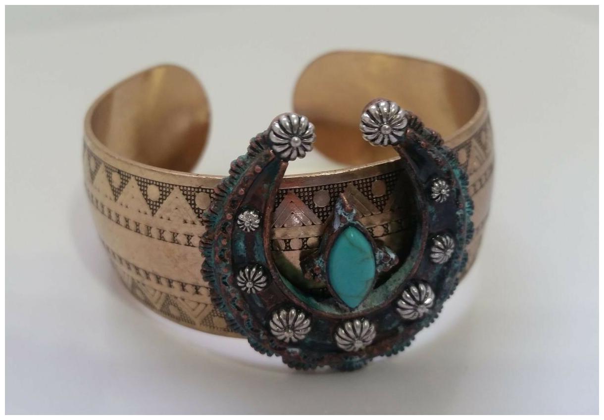 

GoldMetal Etched cuff Bracelet Patina coppertone Horseshoe Turquoise Z9-15 22