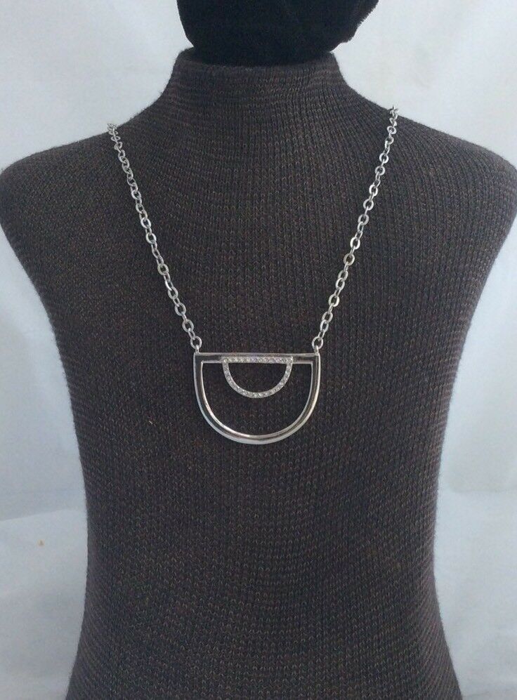 

Gorgeous BCBGeneration Silver Tone Necklace Pendant With Rhinestones NWT 32