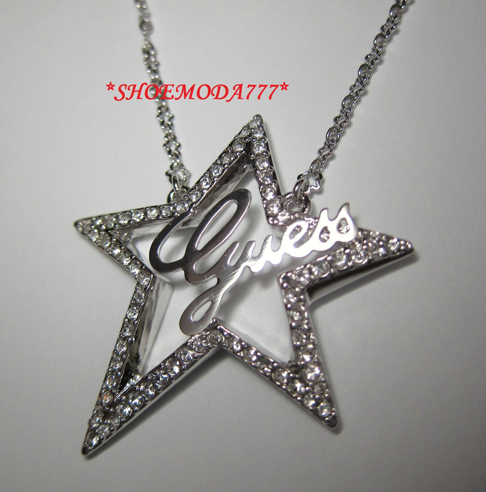 

GUESS Exclusive Lasercut Logo Star Necklace Collier Rhinestones Gift Pouch New
