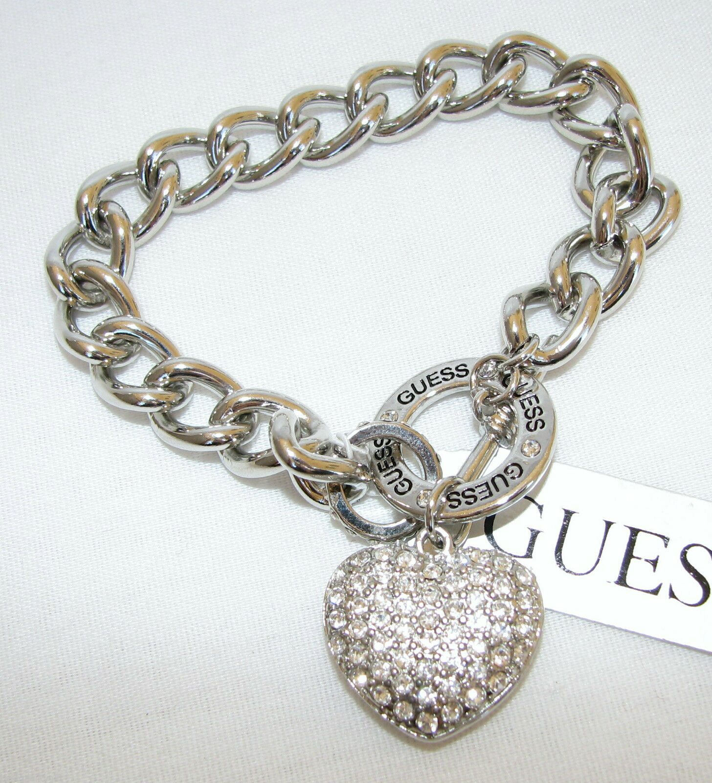 

GUESS SILVER TONE CHAIN LINK WOMENS BRACELET w PUFFED HEART PENDANT-NEW TAG