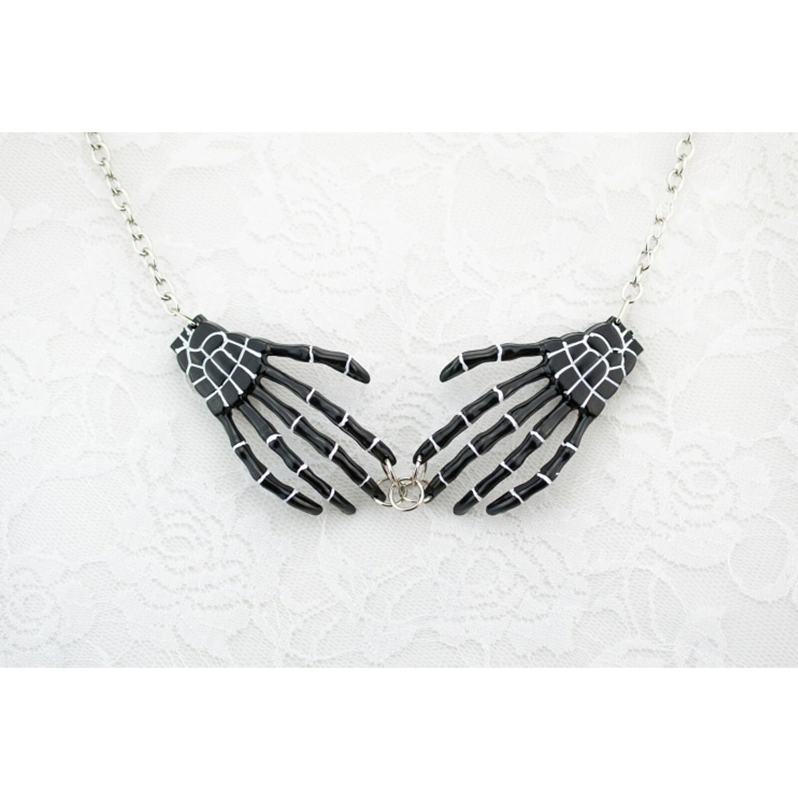 

Halloween Skeleton Skull Hand Chain Bone Claw Punk Necklace Jewelry Gift