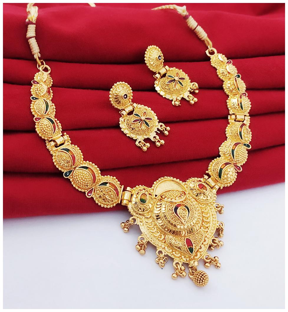 

Halltree Fashionable Necklace Set with Earrings