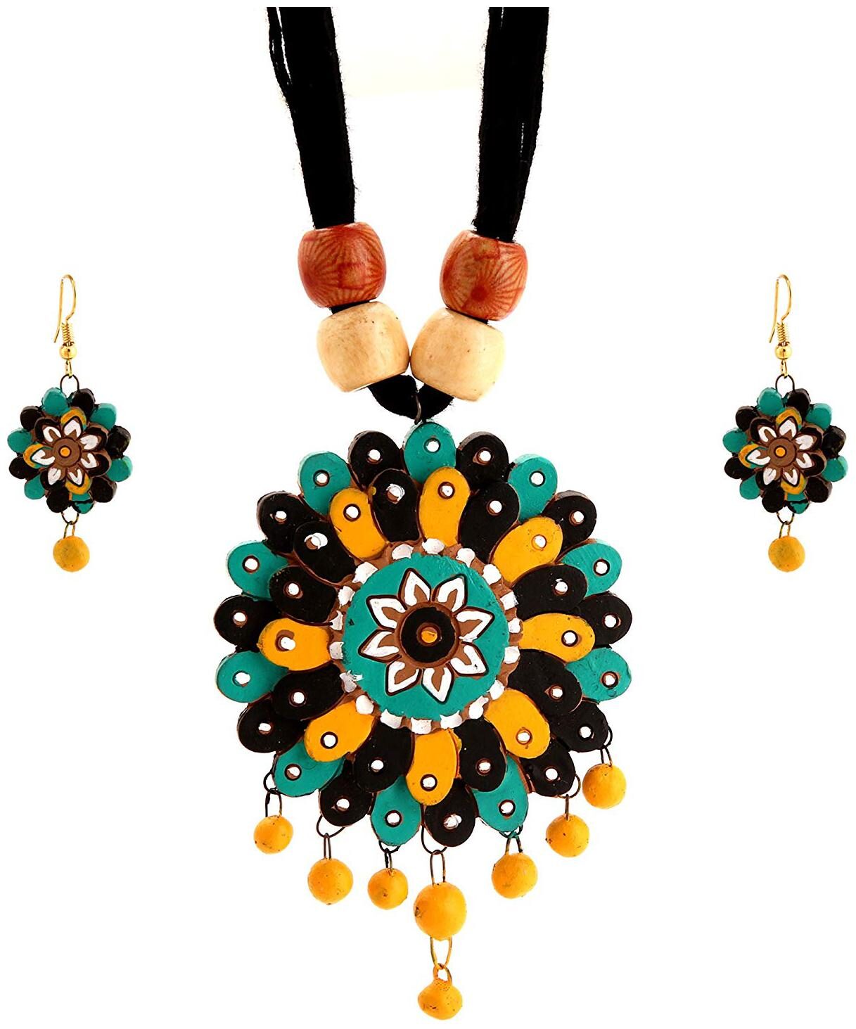 

Hawai Multicolour Terracotta Handmade Necklace and Earrings Set for Women