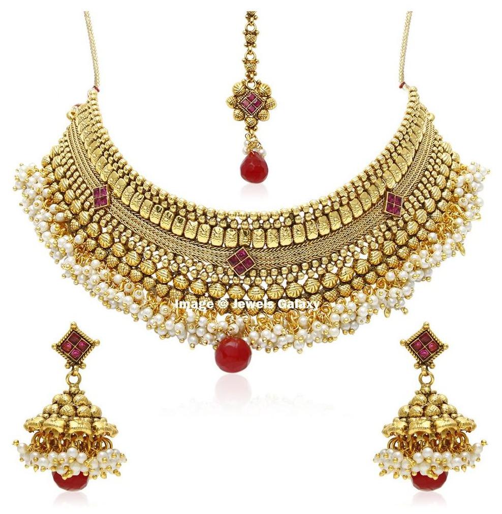 

Jewels Galaxy Red Pearl Beads Necklace Set For Women