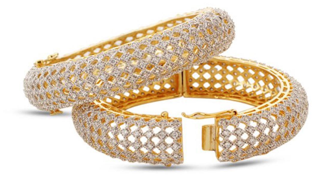 

Jewels Galaxy White Bangle Set