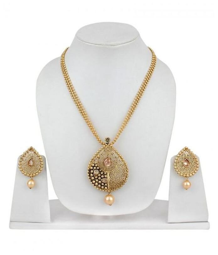 

Jewels Gold Designer Gold Plated Antique Pendant Set
