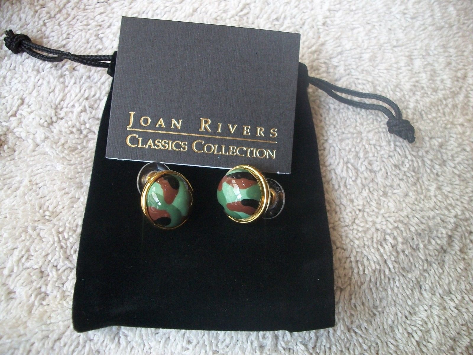 

JOAN RIVERS Polished Goldtone Camouflage Cab Stone for Pierced Ears NWT Grt Gift