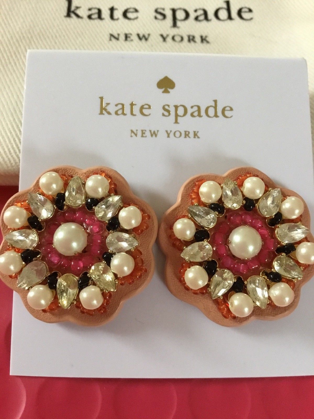 

KATE SPADE NEW GOLD TONE MULTI STONE AND BEAD LEATHER BUTTON STUD EARRINGS