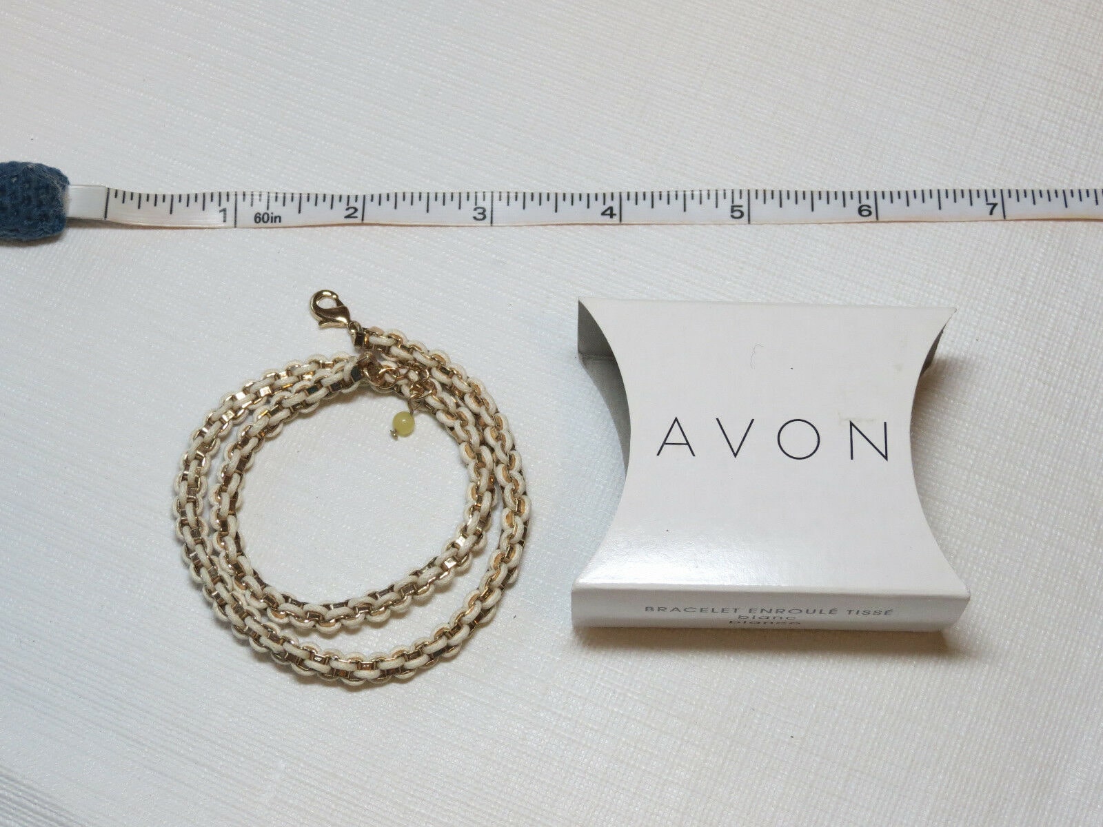 

Ladies Womens Avon Woven Wrap Bracelet White F386651 NIP