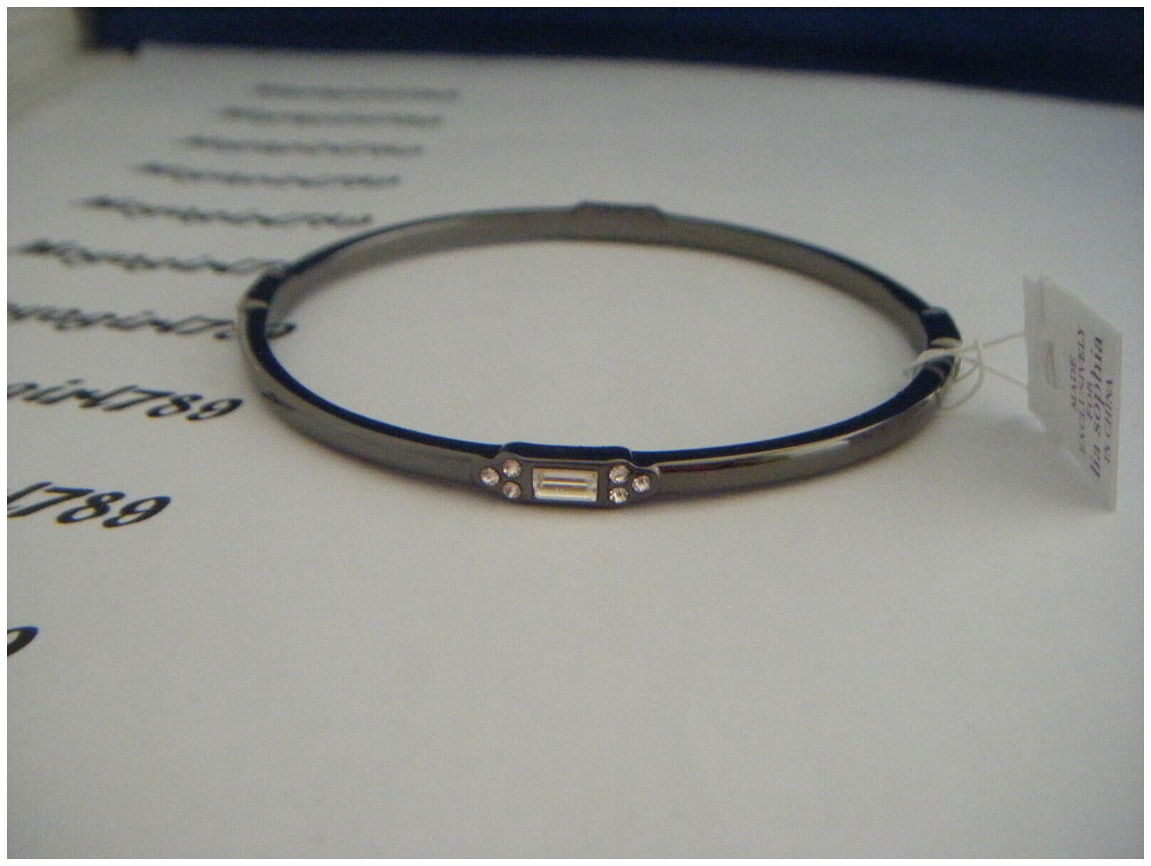 

Lia Sophia Manali Hematite Large Bangle Bracelet RV 32