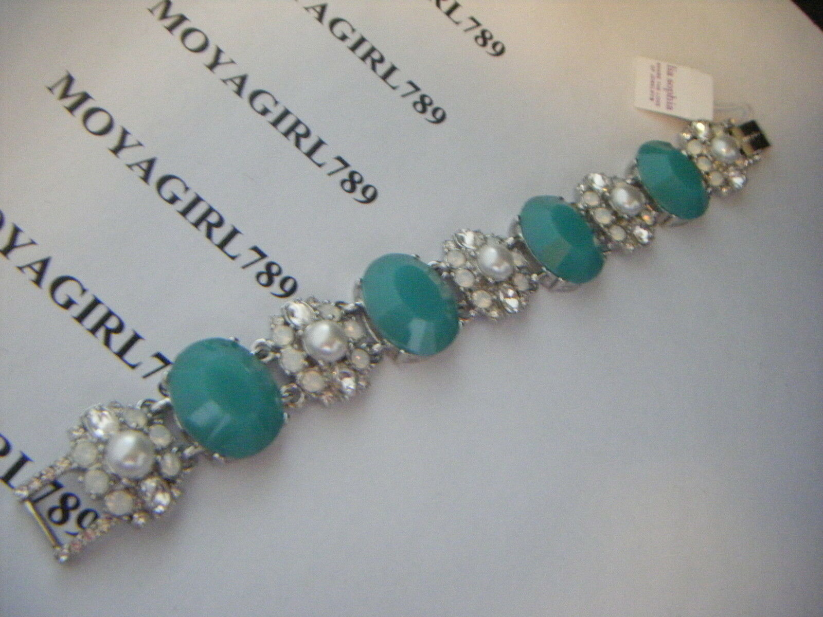 

Lia Sophia Palmetto Bracelet RV 128