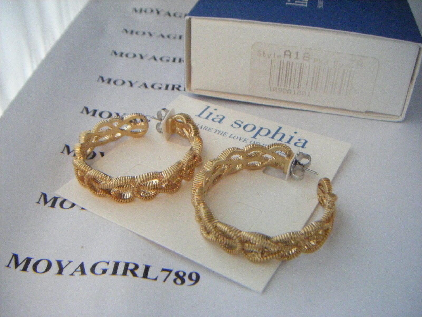 

Lia Sophia Red Carpet Snake Chain Earrings RV 80 NIB