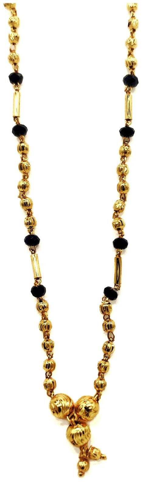 

Maha Gauri Black Necklace Set For Women