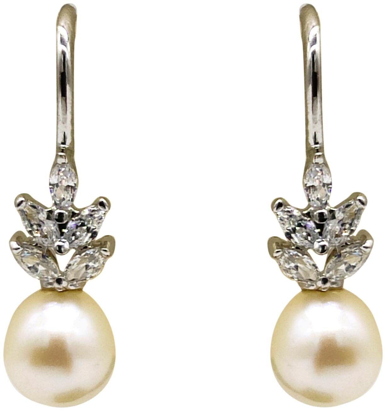 

Maha Gauri Silver Drop Earring For Women