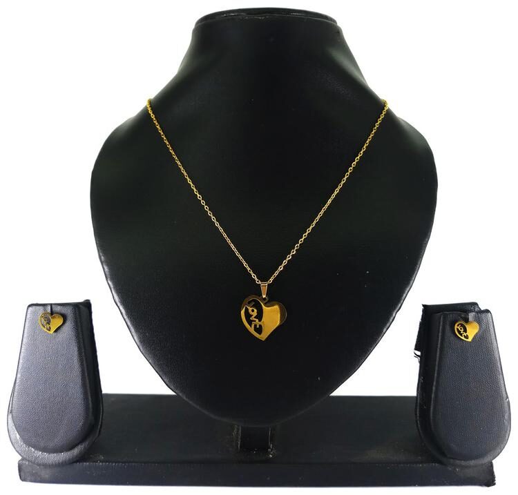

Minprice Premium Gold Plated Stainless Steel Pendant Set With Earring