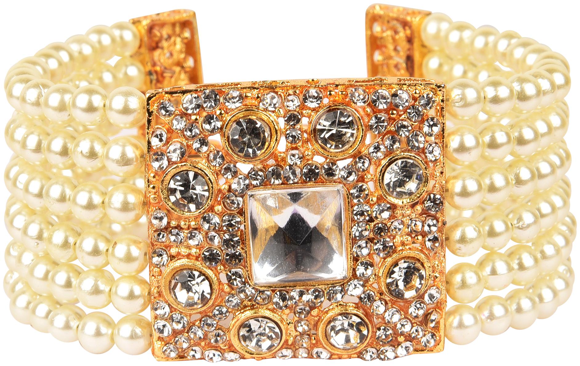 

myGaonwala Designer Pearl Bracelet