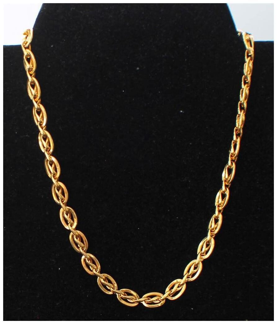 

New From ANNE KLEIN Old Stock Goldtone 16 Double Links Chain w Round AK Logo