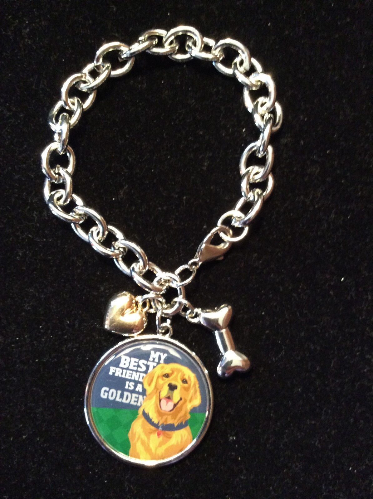 

NEW Golden Retriever Charm Bracelet