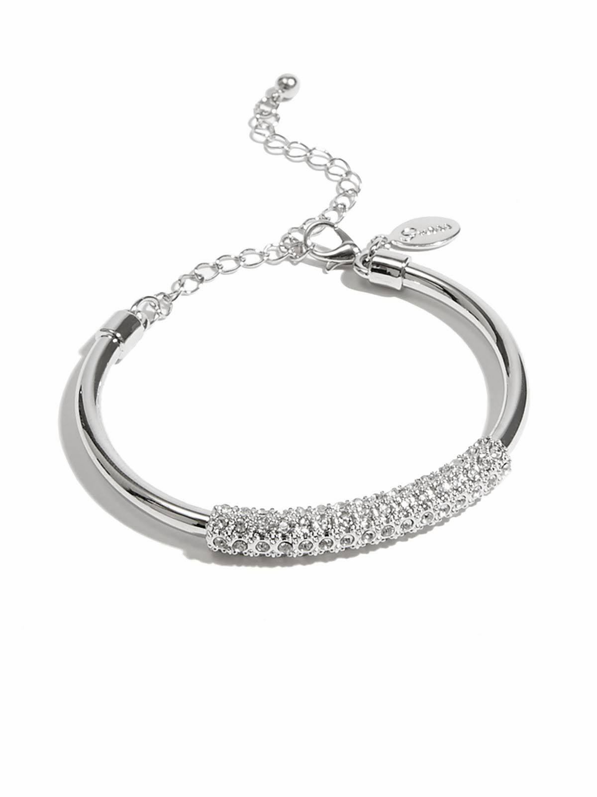 

NEW GUESS SILVER TONE CLEAR RHINESTONE CRYSTALS GLITZ BRACELET BANGLE CUFF