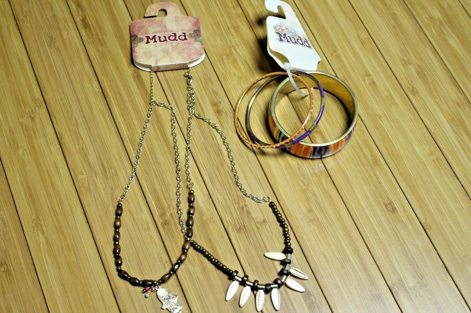 

New MUDD LOT 3 Pc Bangle Bracelet Set Layered Necklace Tribal Wood Native Gold