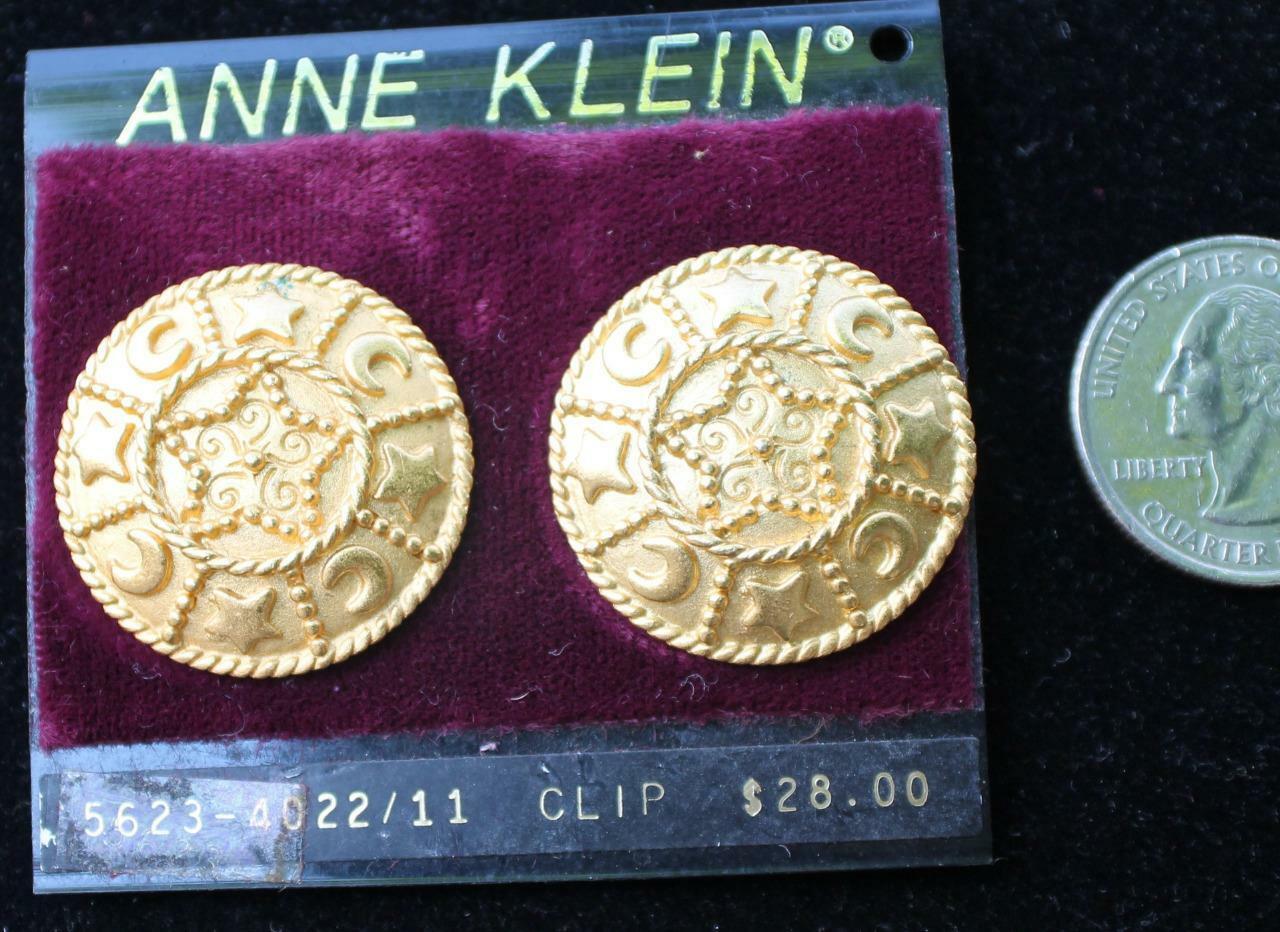 

New Original Card Old Stock ANNE KLEIN Goldtone Round MOON STAR Clip-On Earrings