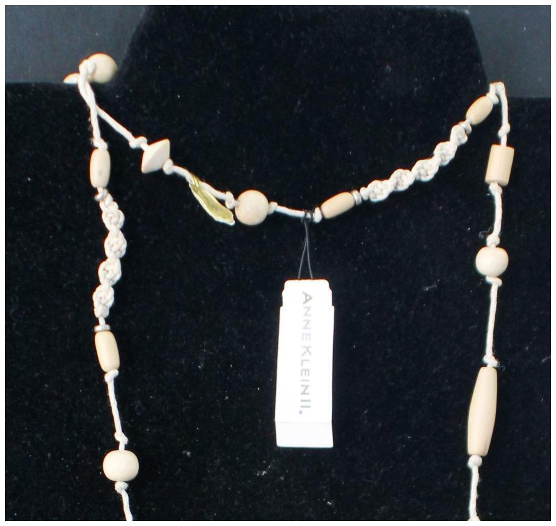 

New Tag Old Stock ANNE KLEIN Beige Wood Beads 36 Necklace