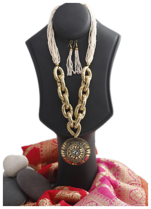 

Niara Cream Pearls and Golden Hanging Pendant Handcrafted Tasseled Long Tribal Necklace for Women Set for Festive Look