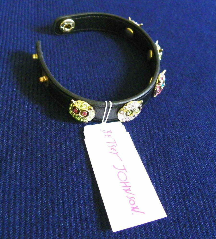 

NWT Betsey Lovin Leather Owl Bracelet Multi
